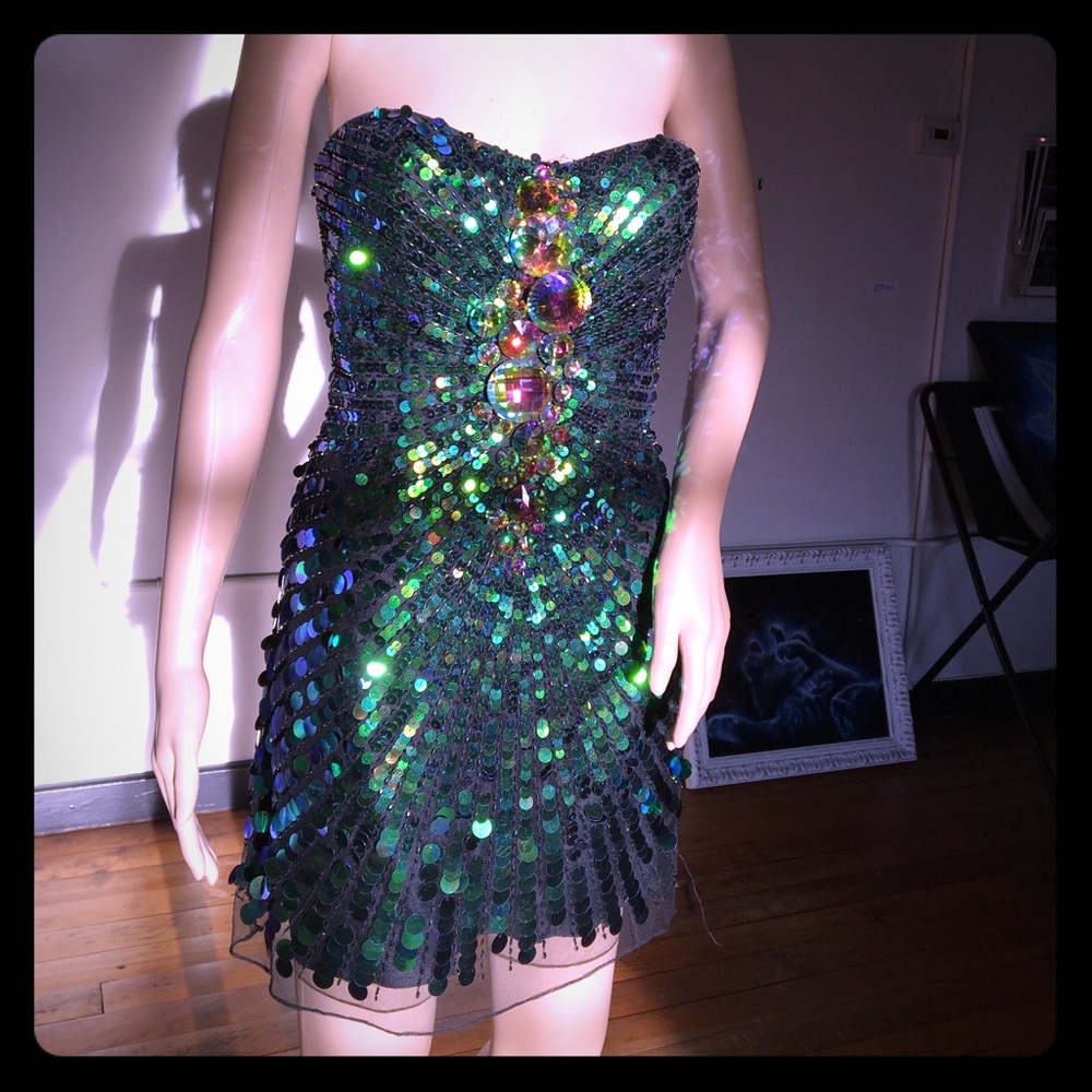 Sherri Hill peacock sequin prom mini dress